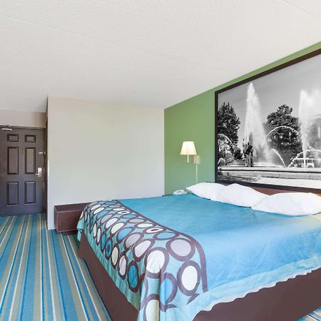 Super 8 By Wyndham Harrisburg Hershey West Екстериор снимка