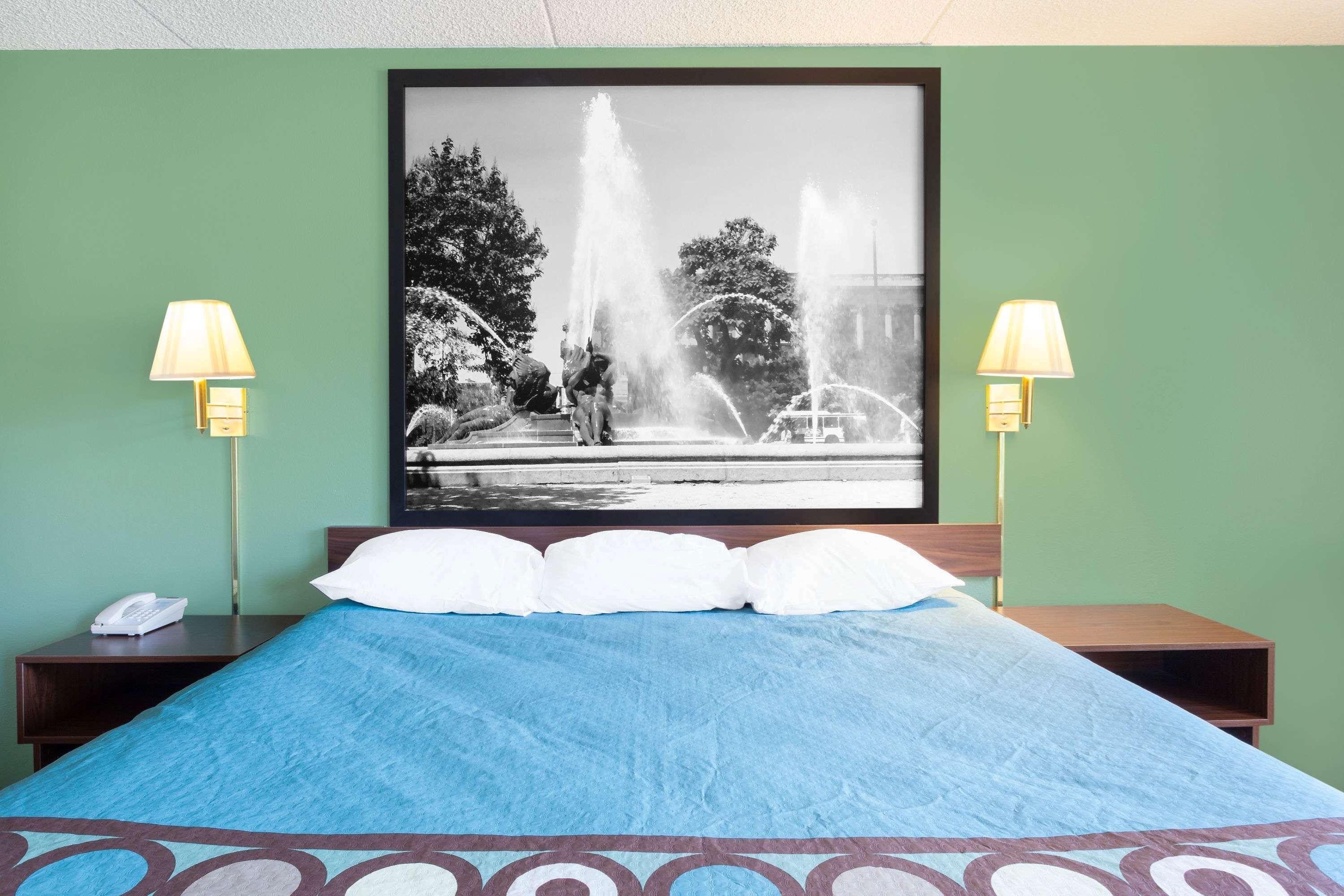 Super 8 By Wyndham Harrisburg Hershey West Екстериор снимка